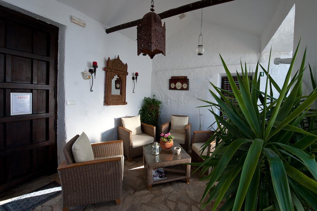 مبيت وإفطار Iznájar Cortijo La Haza المظهر الخارجي الصورة